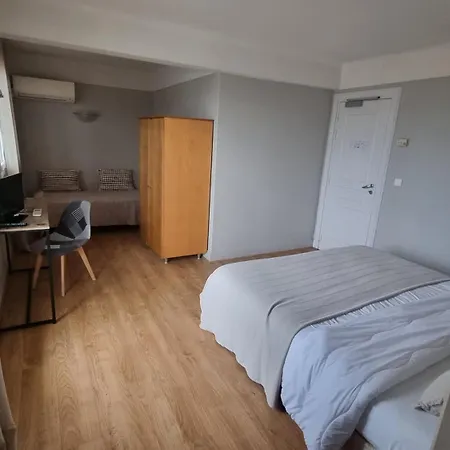 فندق Centre Yoga Bellevue 3*